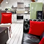 In The Attic Unikatowe Apartmenty By Stayly Daire *