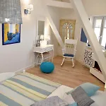 In The Attic Unikatowe Apartmenty By Stayly Daire *