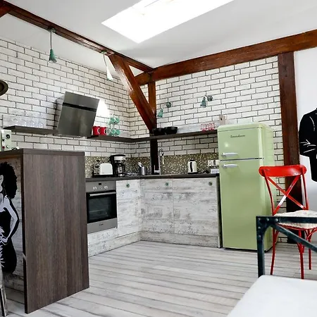 In The Attic Unikatowe Apartmenty By Stayly *