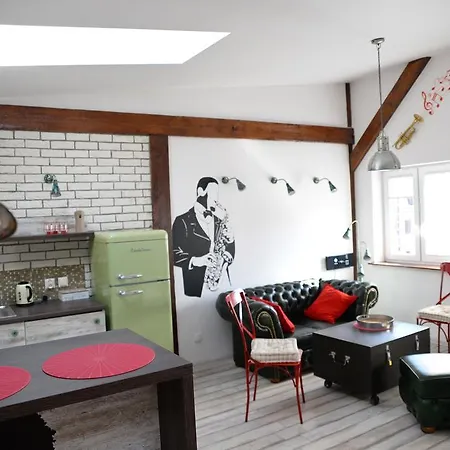 In The Attic Unikatowe Apartmenty By Stayly Appartamento *