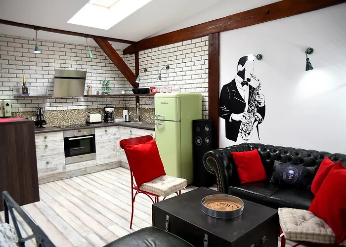 In The Attic Unikatowe Apartmenty By Stayly 公寓 *