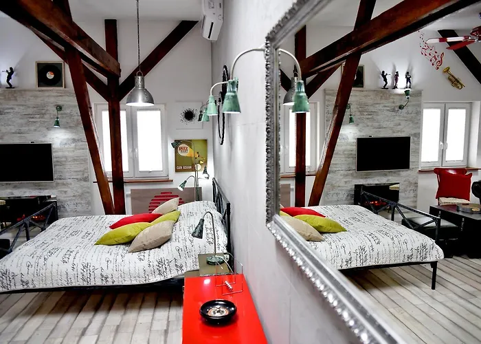 In The Attic Unikatowe Apartmenty By Stayly Apartment